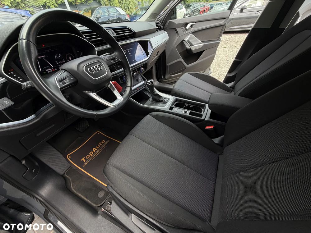 Audi Q3 35 TFSI S tronic - 16