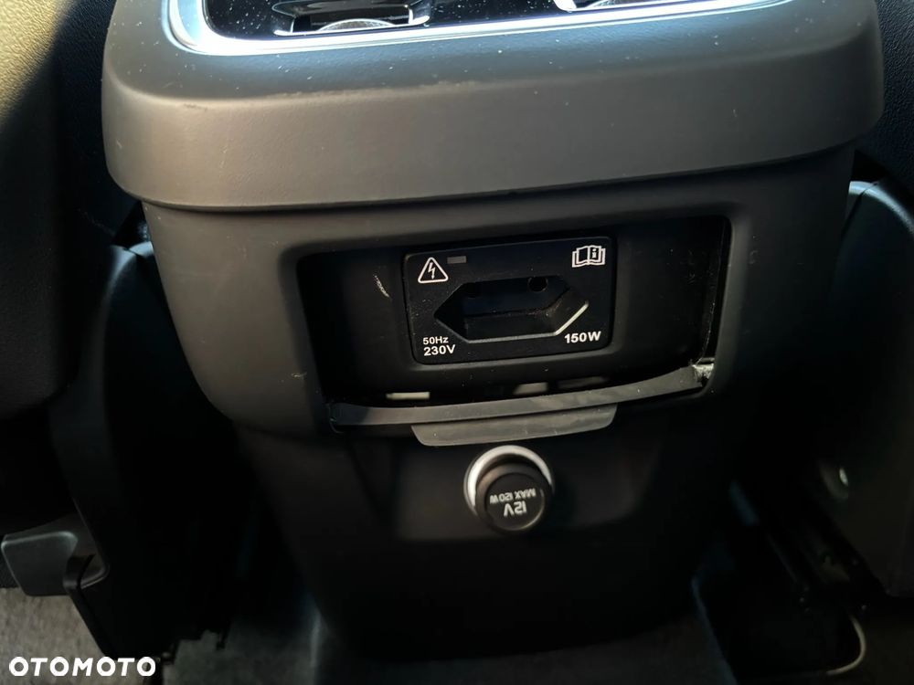Volvo XC 90 D5 AWD Geartronic RDesign - 40