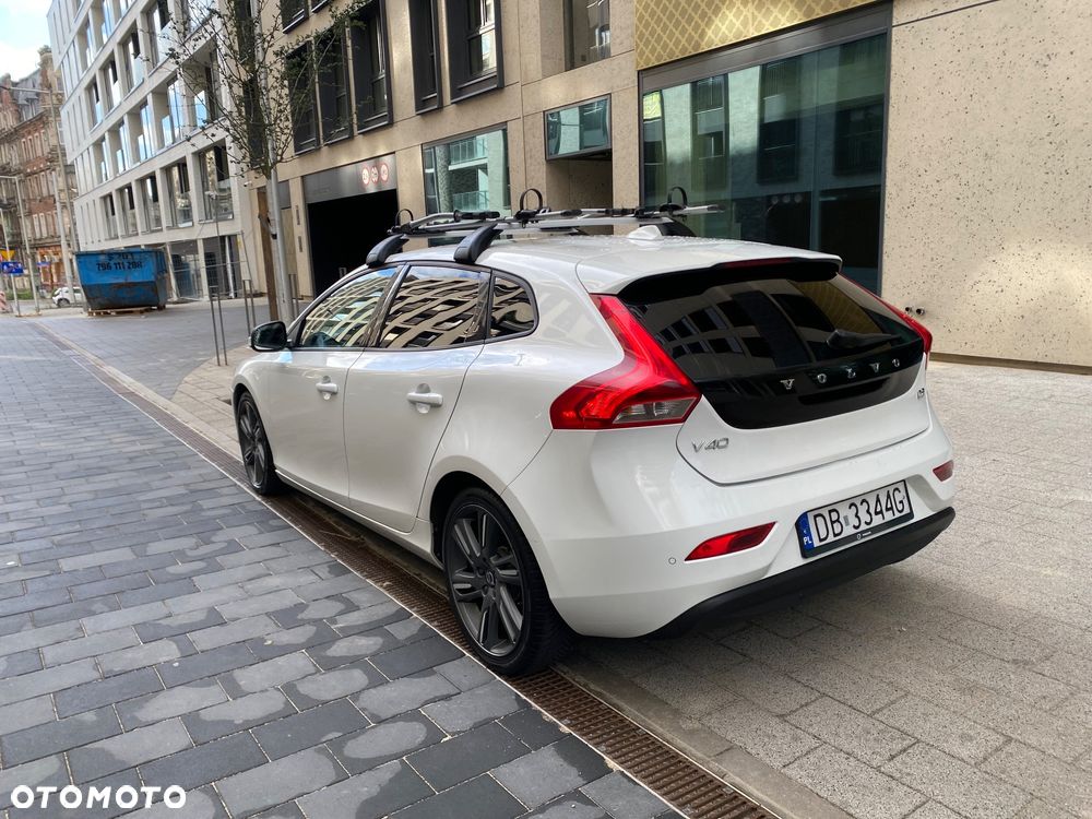 Volvo V40 D2 Summum - 7