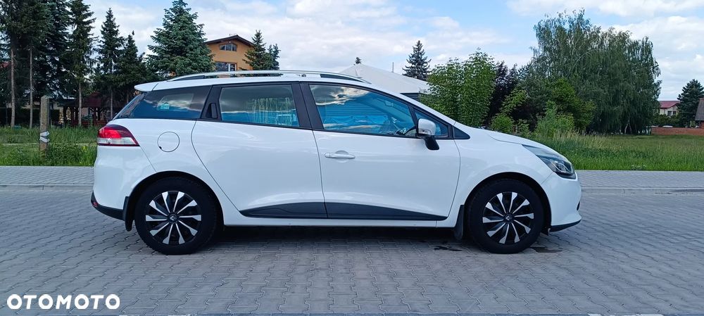 Renault Clio 1.2 16V 75 Expression - 7