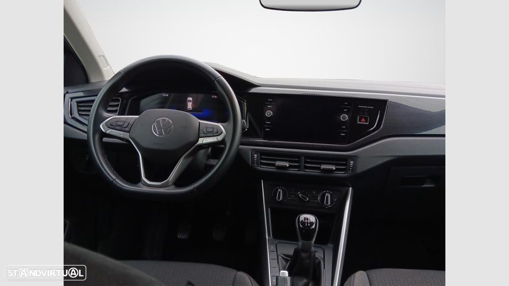 VW Polo 1.0 TSI Urban - 12