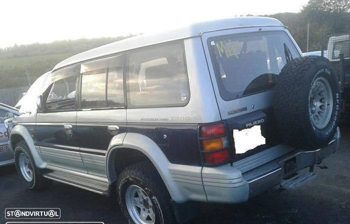 Mitsubishi Pajero 2.8TD 4M40 de 1996 disponível para peças motor vendido - 4