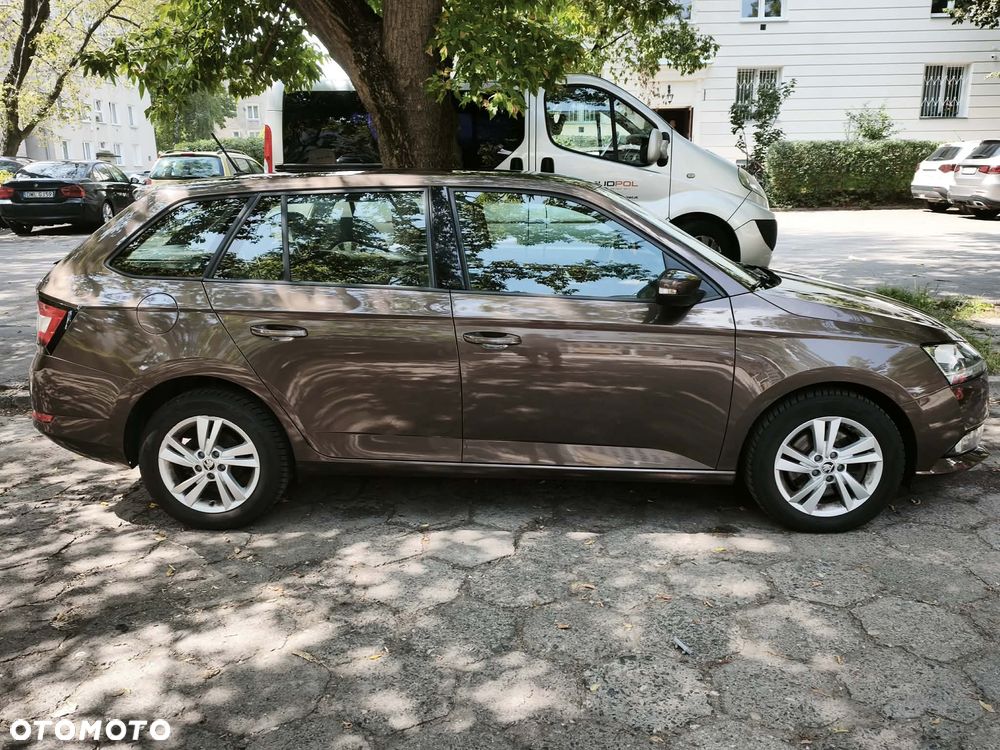 Skoda Fabia 1.0 TSI Ambition - 4