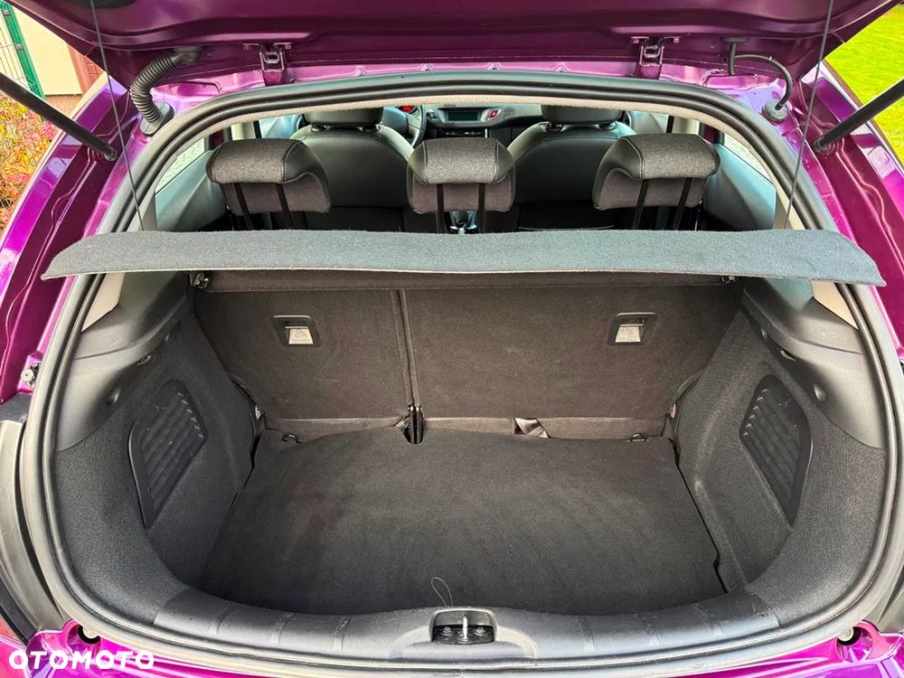 Citroën C3 Pure Tech (VTi) 82 Exclusive - 22