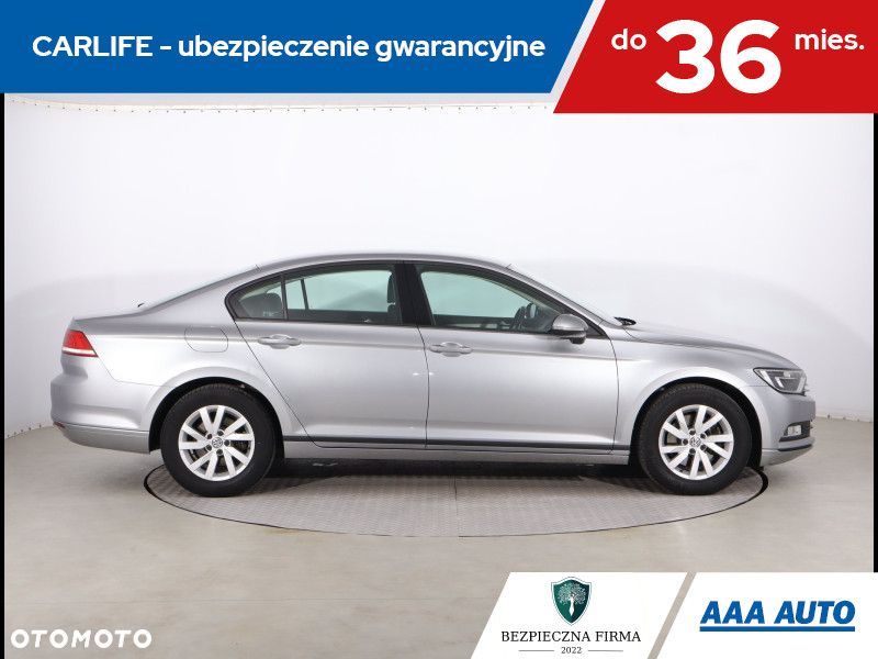 Volkswagen Passat - 7