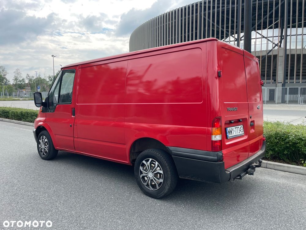 Ford Transit - 4