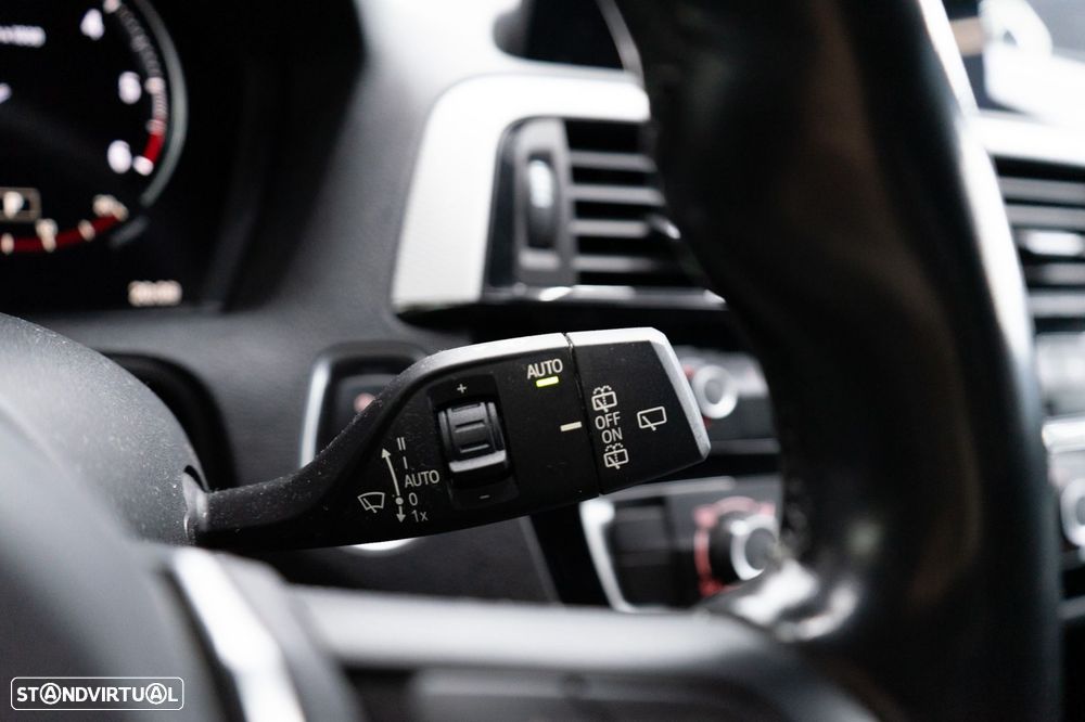 BMW 116 d Pack M Auto - 41