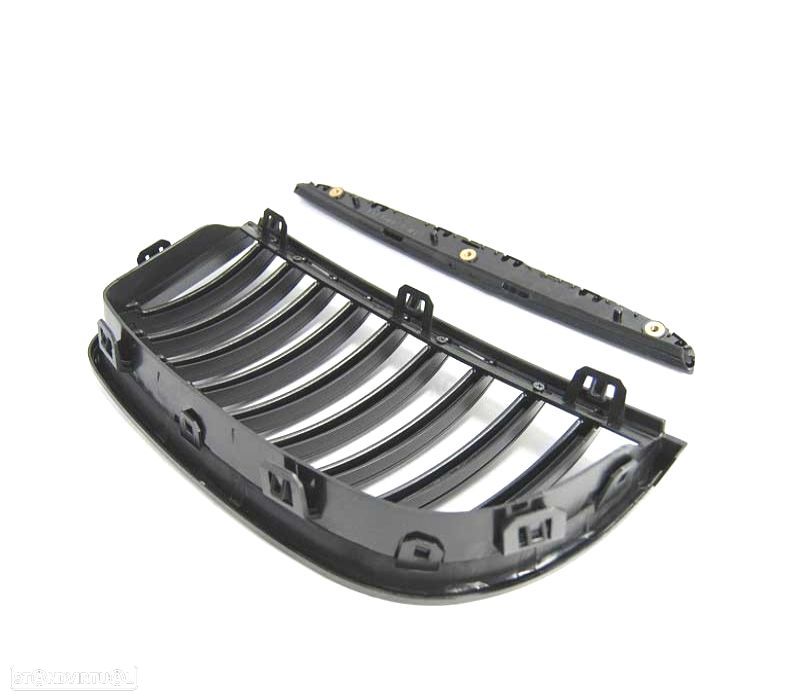 GRELHAS FRONTAIS BMW E90 E91 05-08 PRETO BRILHANTE ABS - 3