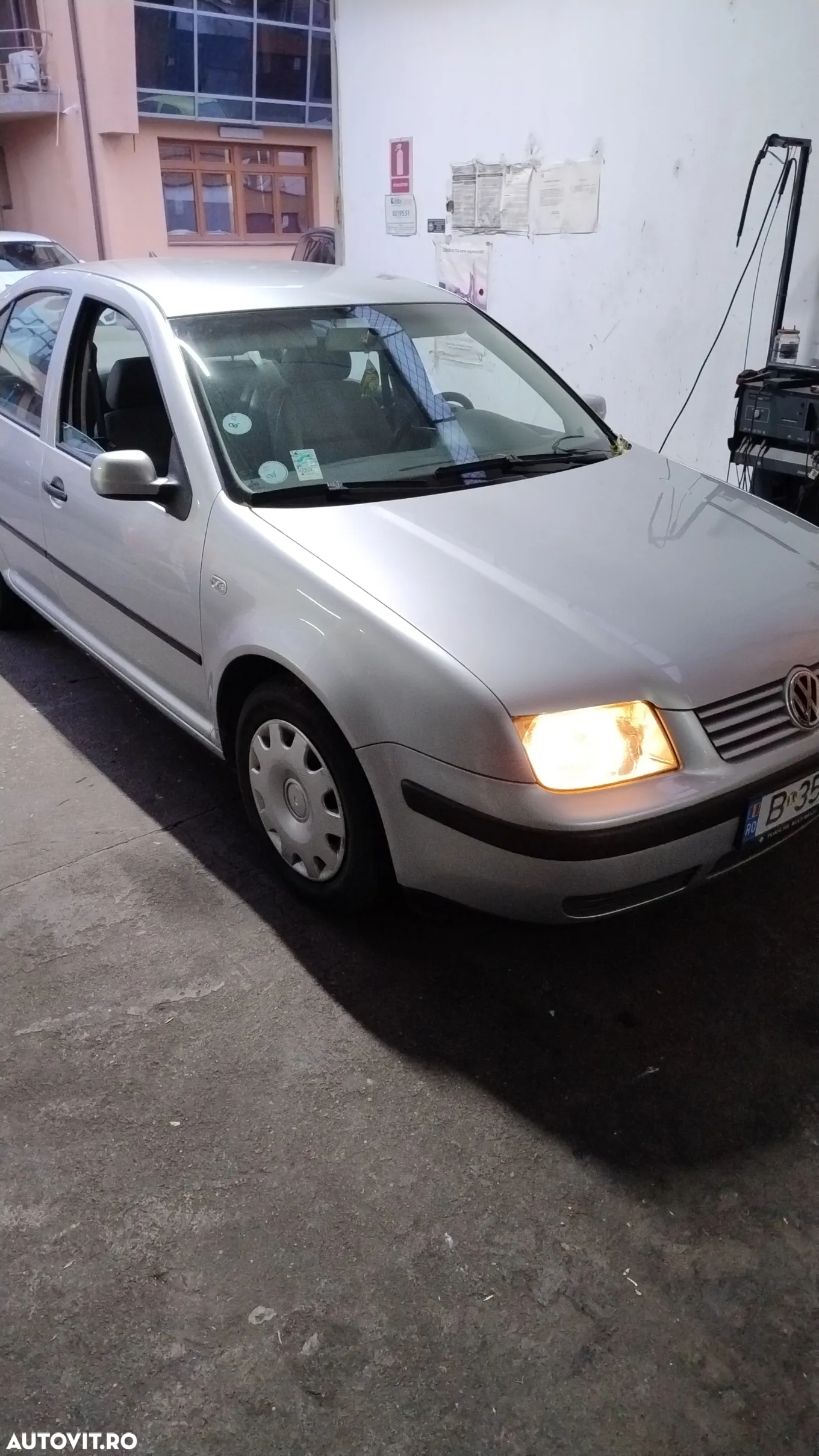 Volkswagen Bora 1.6 Comfortline - 17
