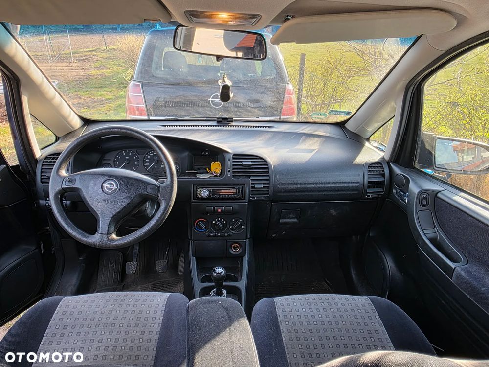 Opel Zafira - 6
