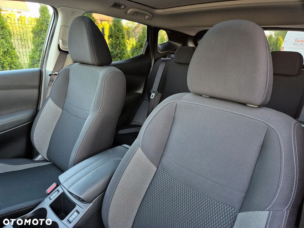 Nissan Qashqai 1.3 DIG-T N-WAY - 18