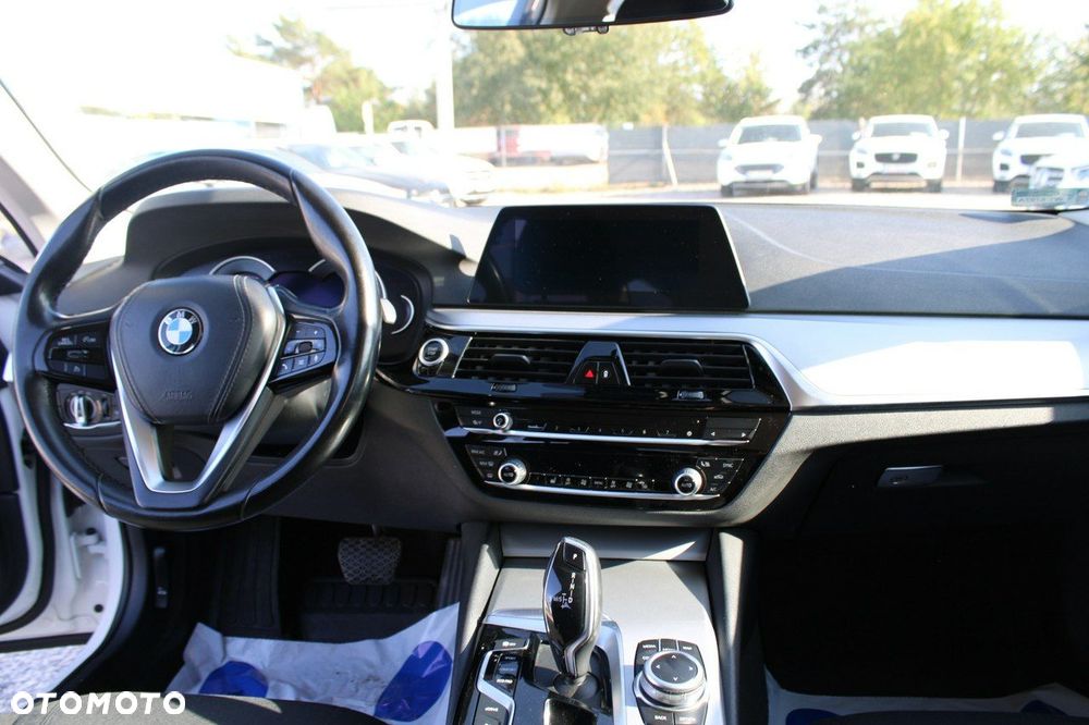 BMW Seria 5 - 19