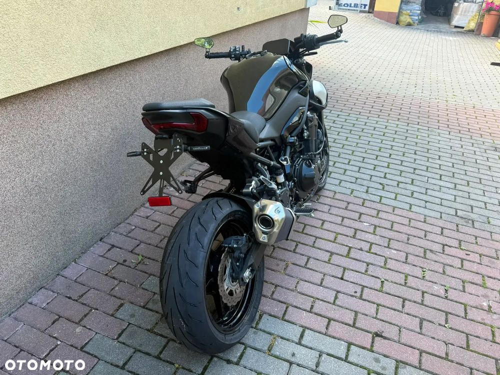 Kawasaki Z 900 - 14