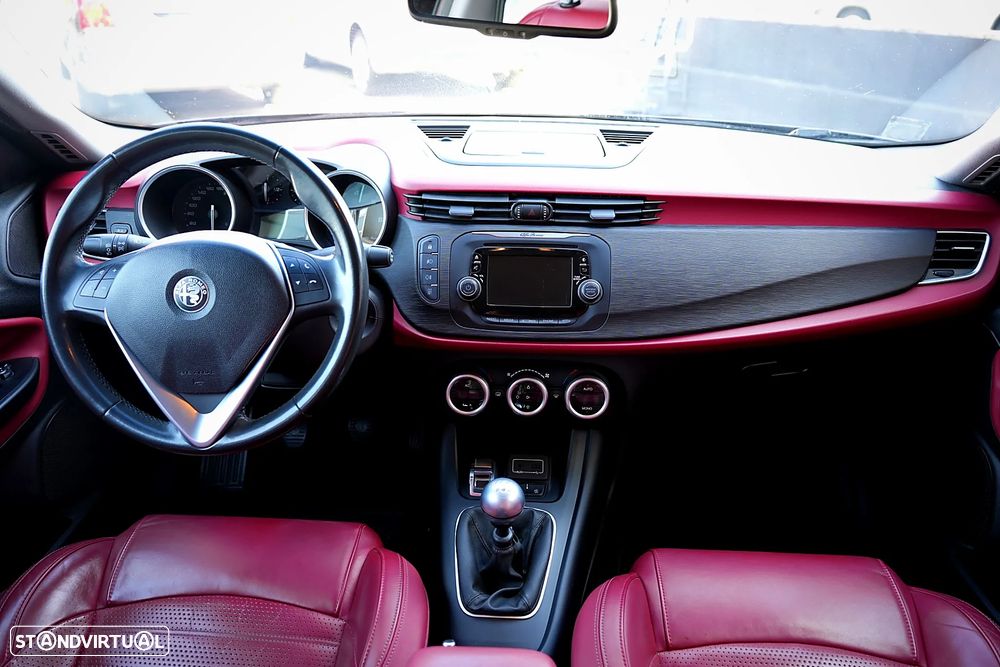 Alfa Romeo Giulietta 2.0 JTDM Super - 3