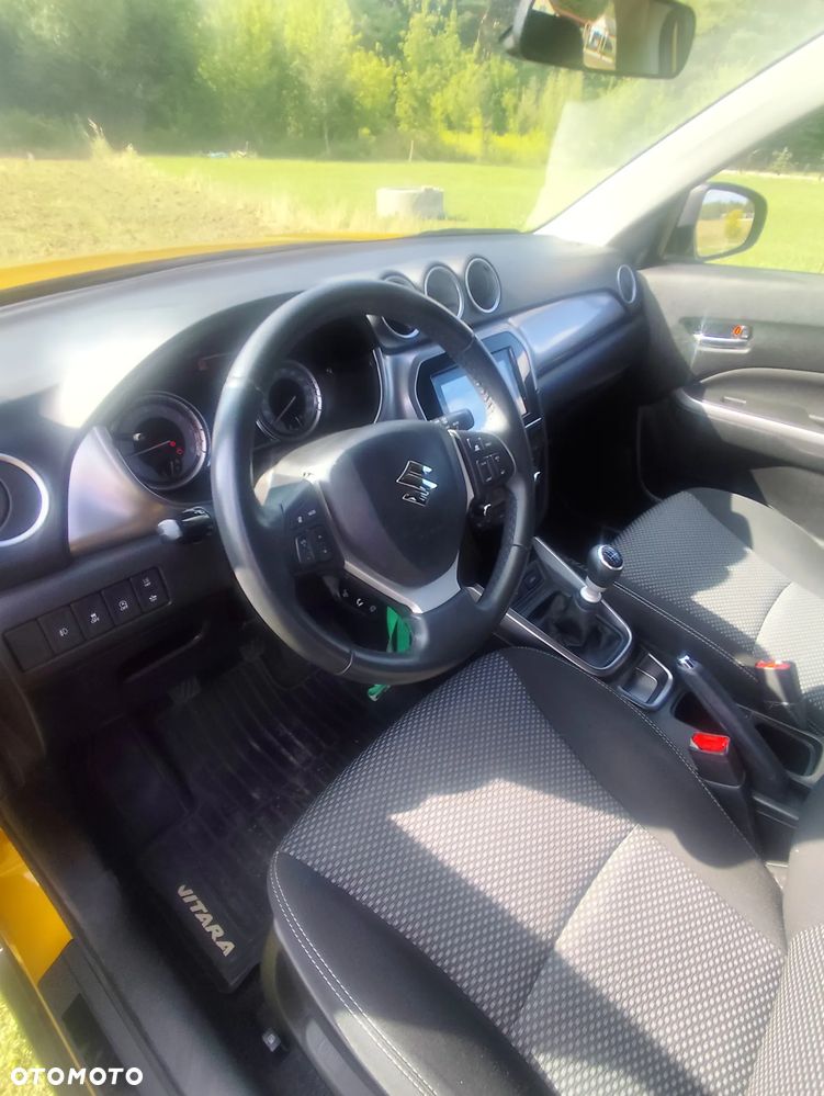 Suzuki Vitara 1.4 Boosterjet SHVS Premium 2WD - 8