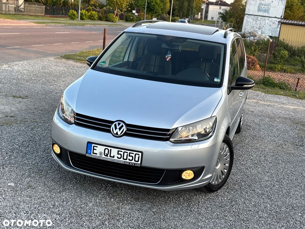 Volkswagen Touran - 1