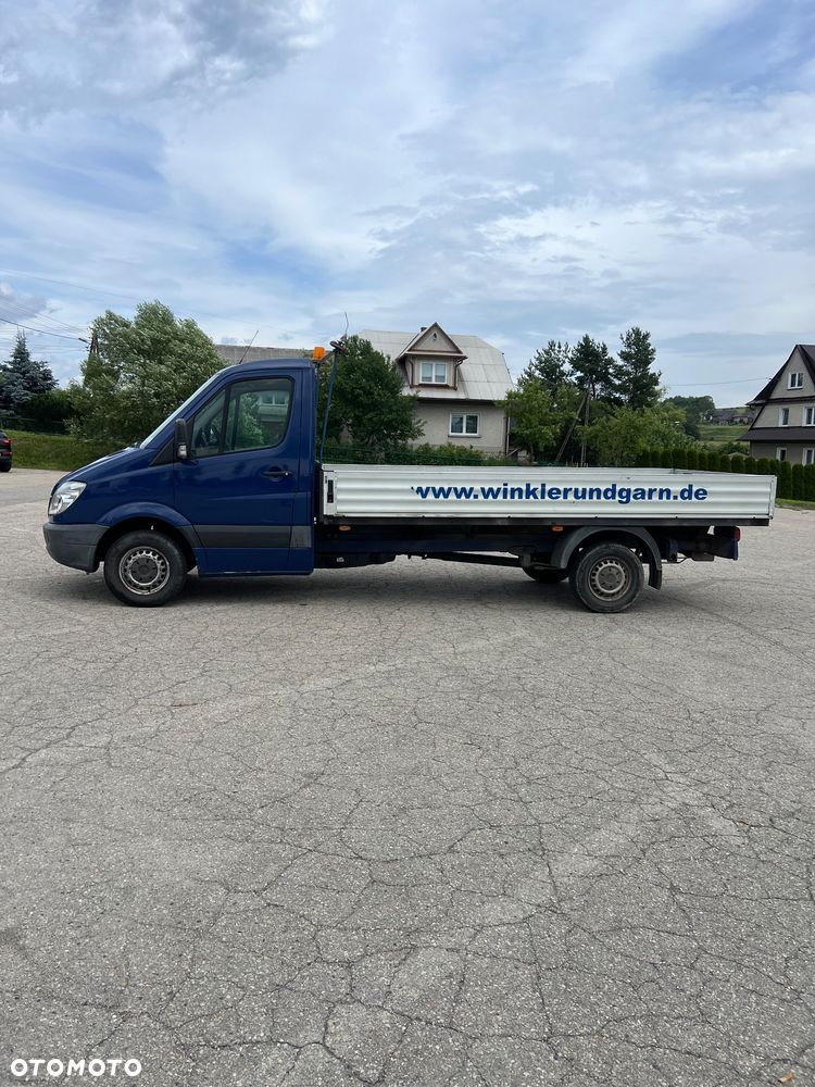 Mercedes-Benz Sprinter - 4