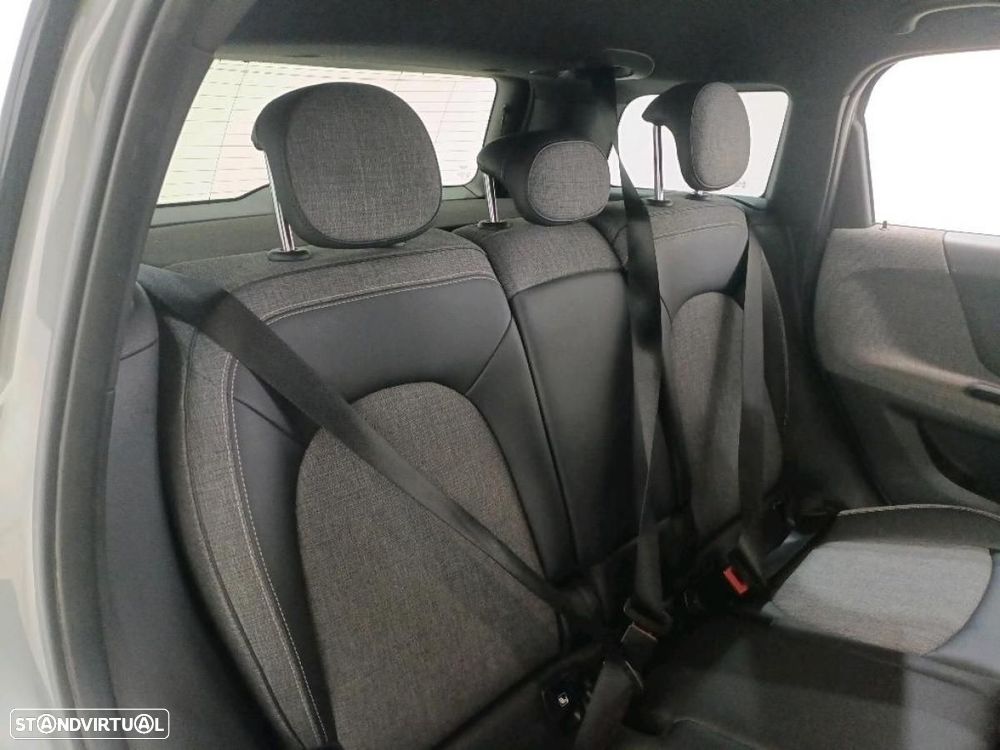 MINI Countryman One D Auto - 6