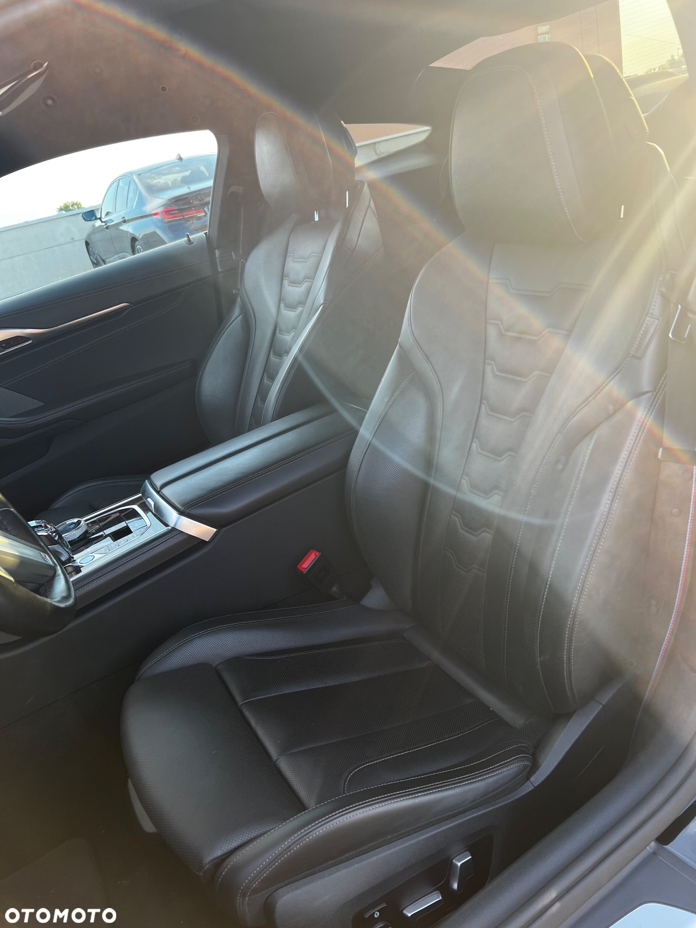BMW Seria 8 M850i xDrive - 10