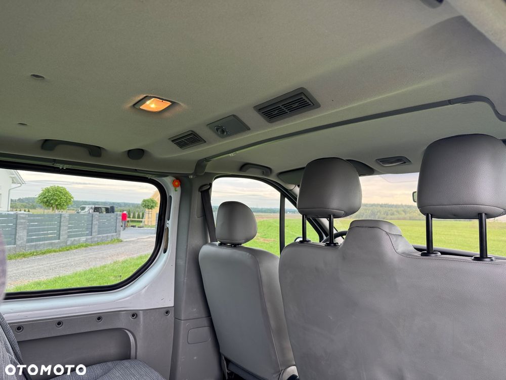Opel Vivaro Tour Elegance L1H1 - 25