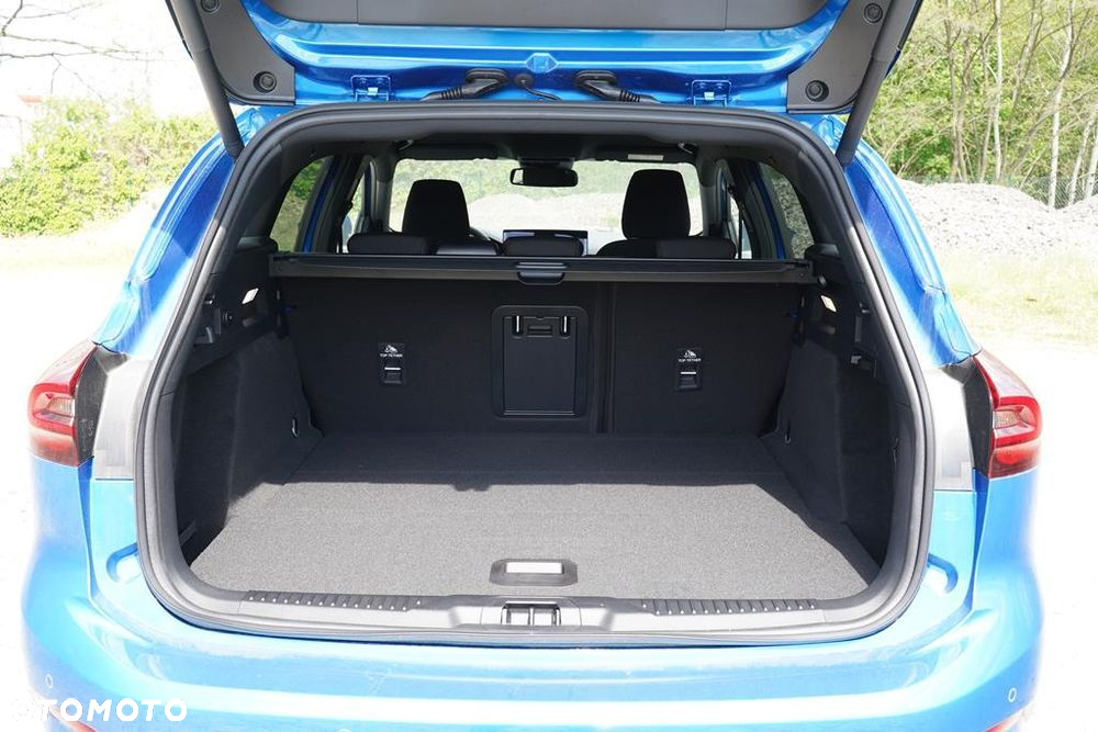 Ford Focus 1.0 EcoBoost mHEV ST-Line X - 7