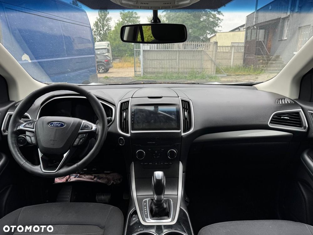 Ford Edge - 9