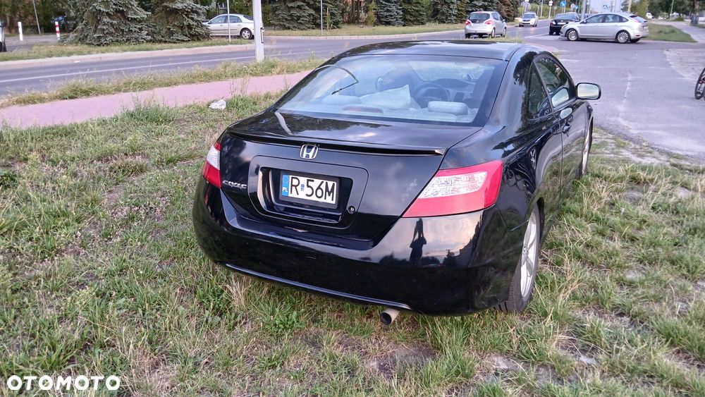 Honda Civic - 4