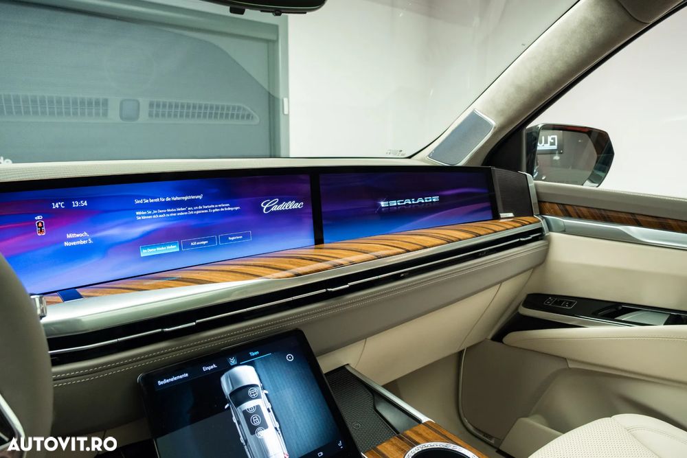 Cadillac Escalade - 28