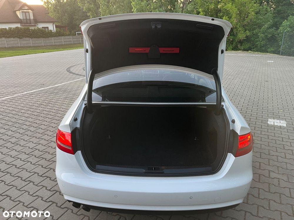 Audi A4 Limousine 2.0 TDI Quattro - 19