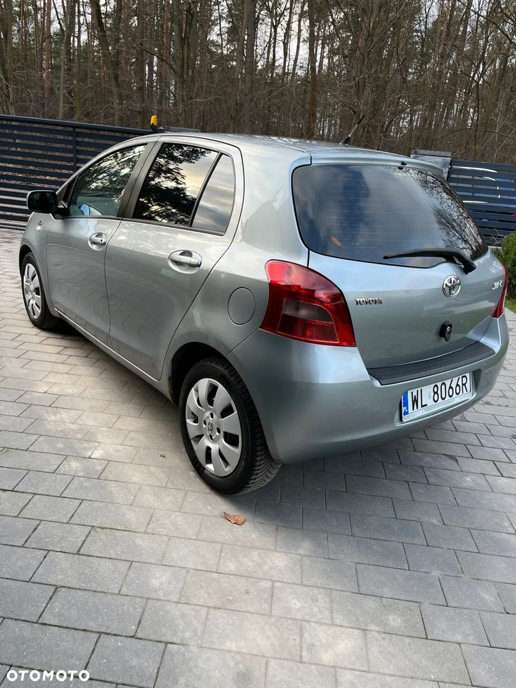 Toyota Yaris 1.3 Luna - 6