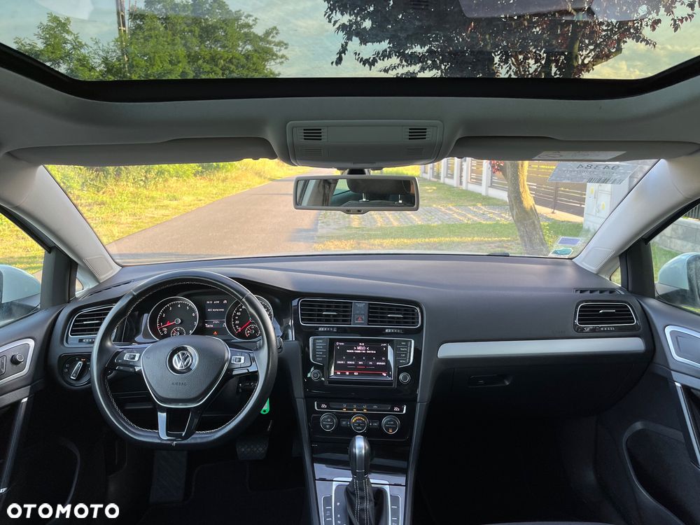 Volkswagen Golf 1.2 TSI BlueMotion Technology Cup - 17