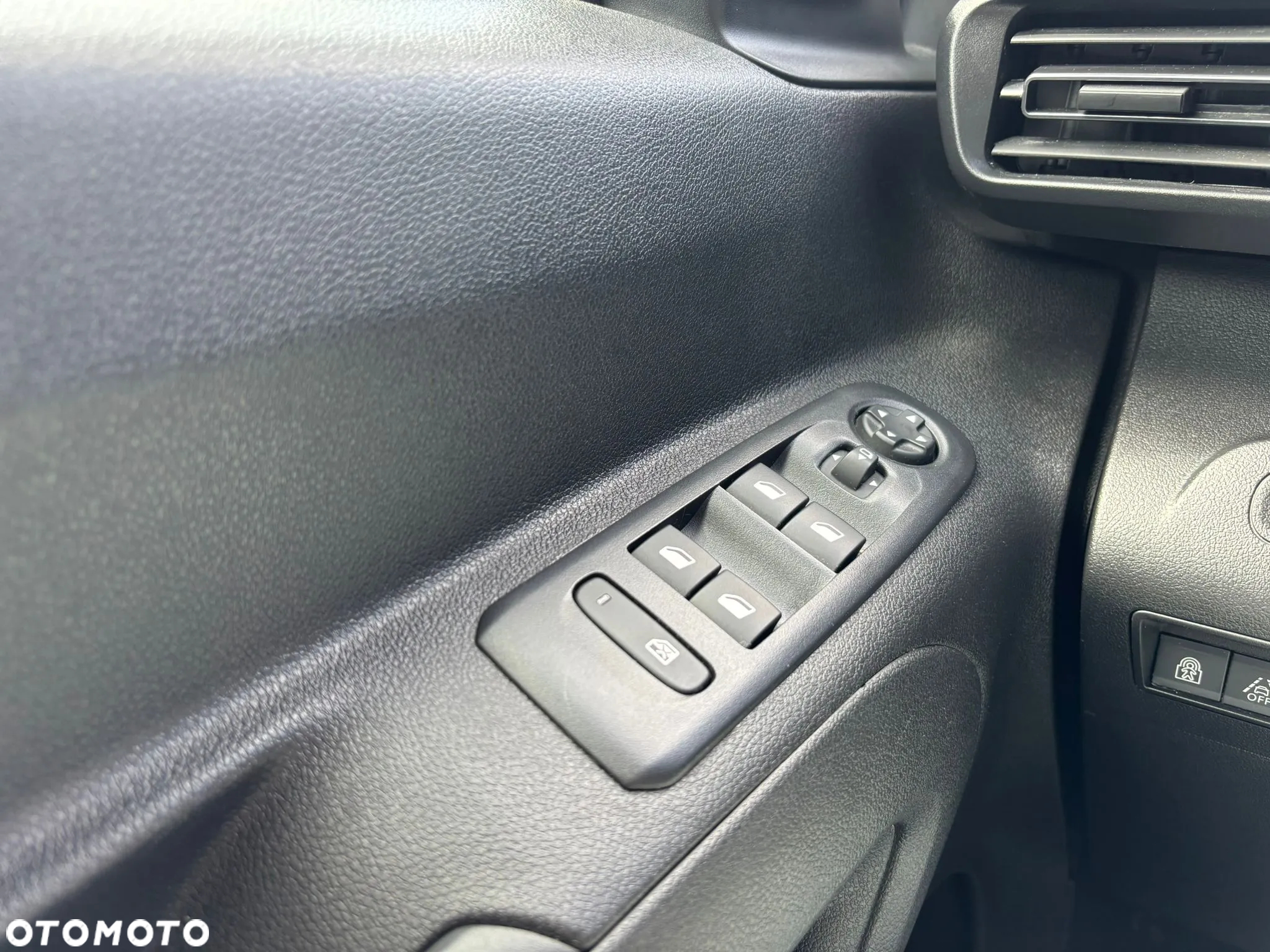 Citroën Berlingo XL 1.5 BlueHDI Shine S&S - 16