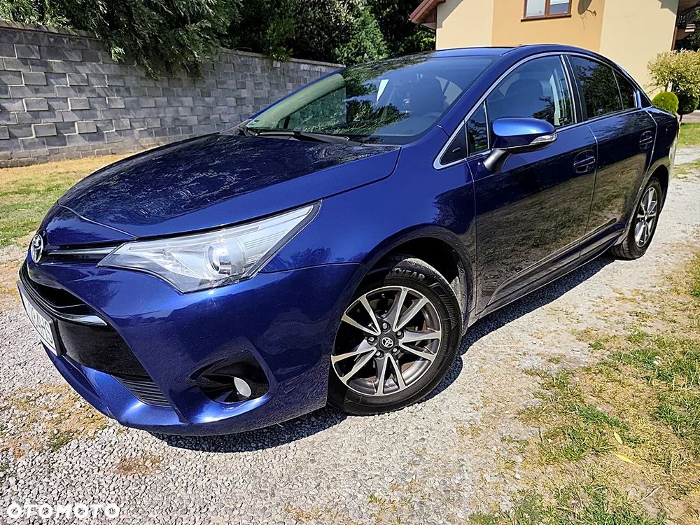 Toyota Avensis 1.8 Edition-S - 17