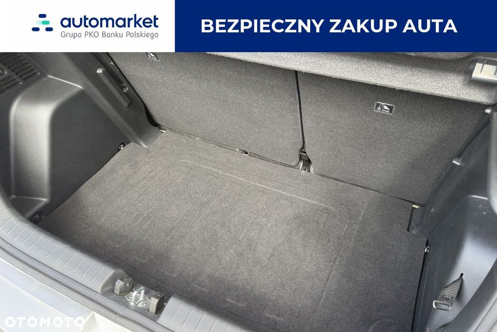 Hyundai i20 1.2 Pure - 11