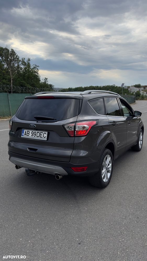 Ford Kuga - 6
