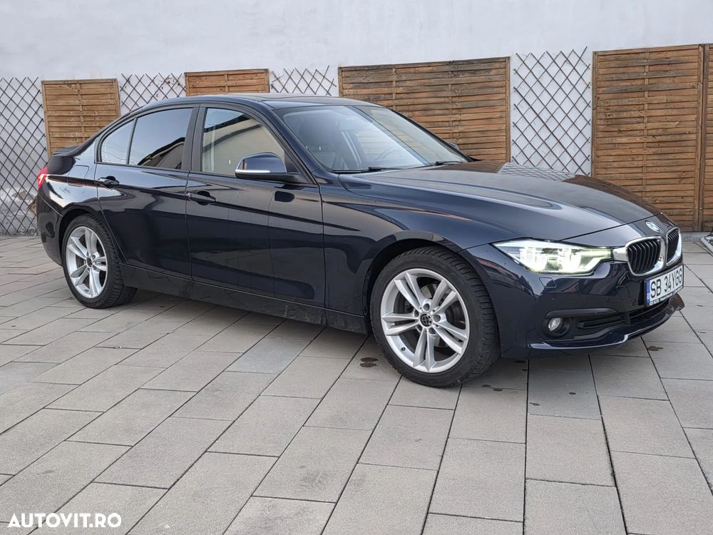 BMW Seria 3 320i Aut. Luxury Line - 5
