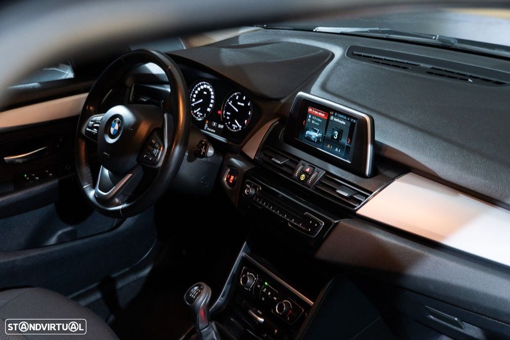 BMW 216 Active Tourer d Advantage - 22