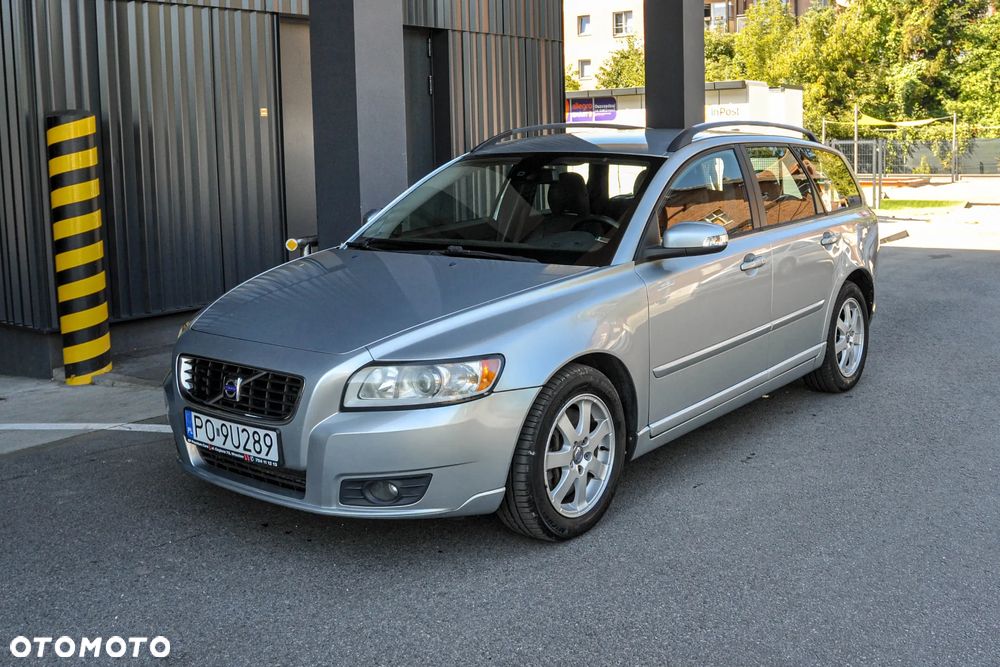 Volvo V50