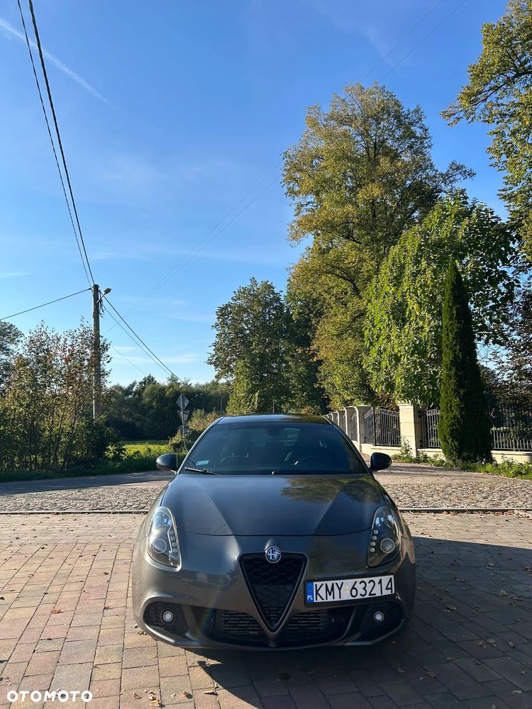 Alfa Romeo Giulietta 2.0 JTDM Distinctive - 2