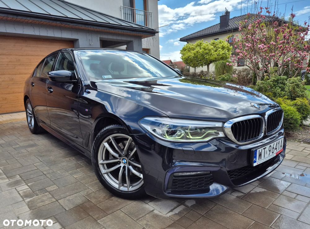 BMW Seria 5 520d MHEV M Sport sport - 2