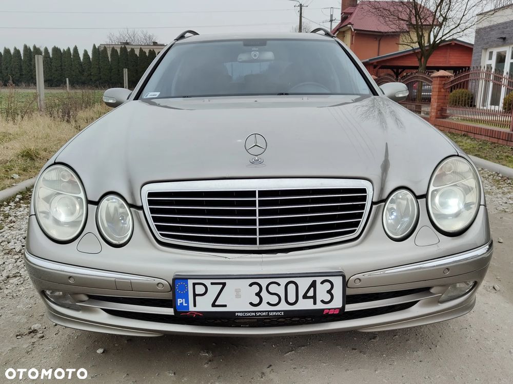 Mercedes-Benz Klasa E 320 CDI T Avantgarde - 8