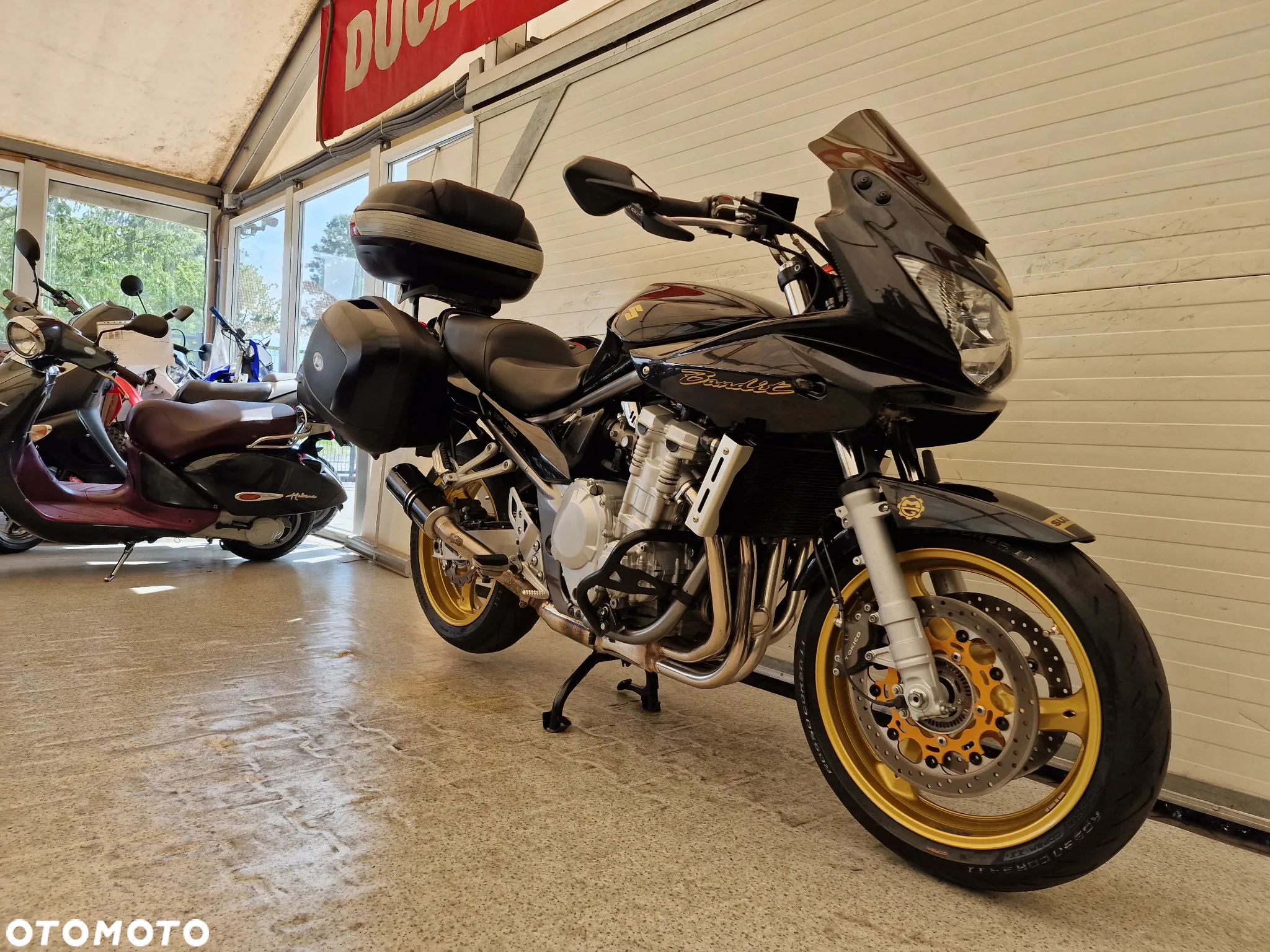 Suzuki Bandit - 4