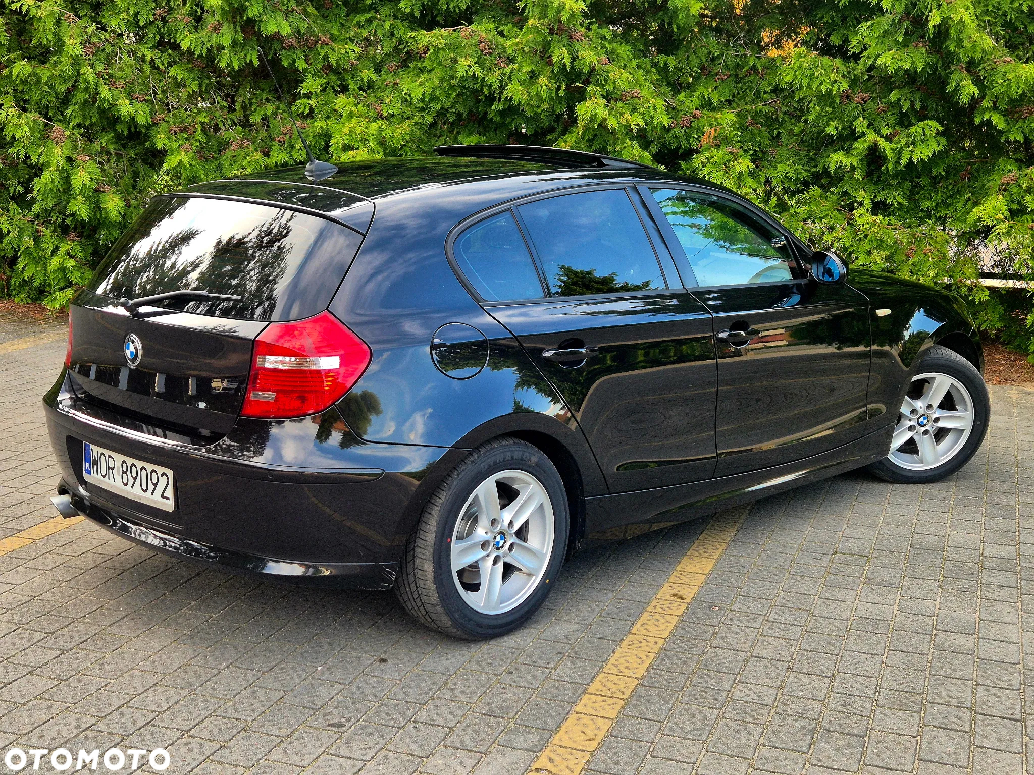 BMW Seria 1 120d DPF Edition Sport - 10