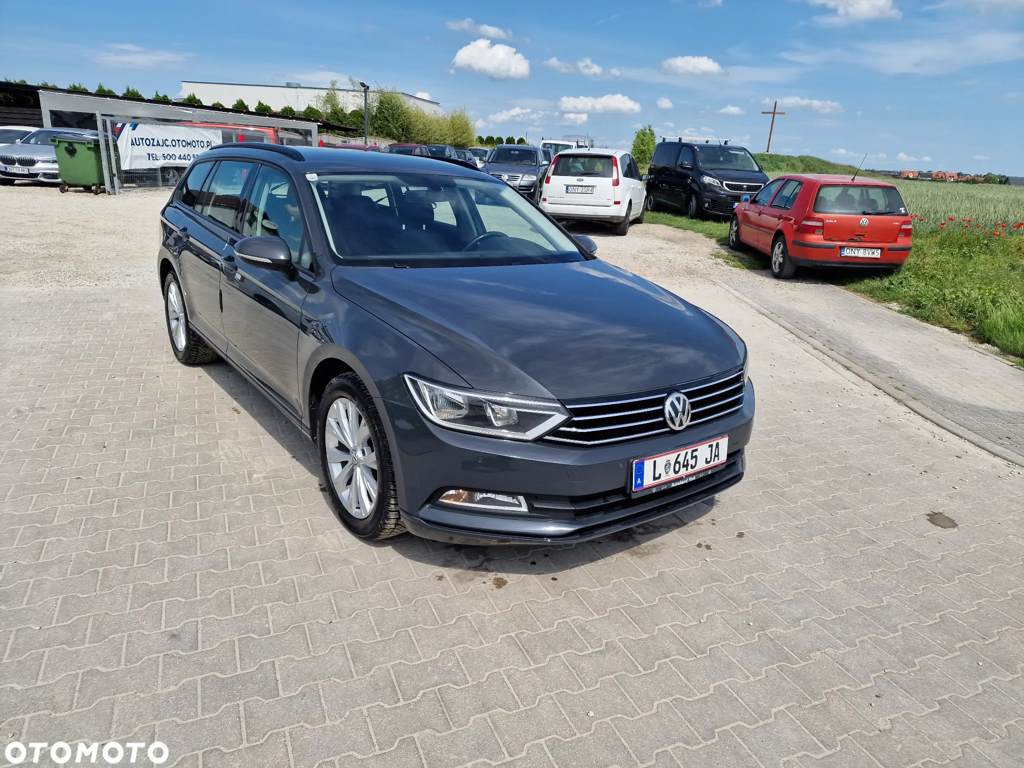Volkswagen Passat Variant 1.6 TDI (BlueMotion Technology) DSG Comfortline - 8