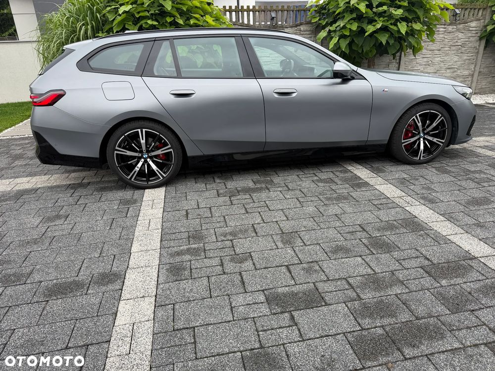 BMW Seria 5 540d xDrive mHEV M Sport - 8