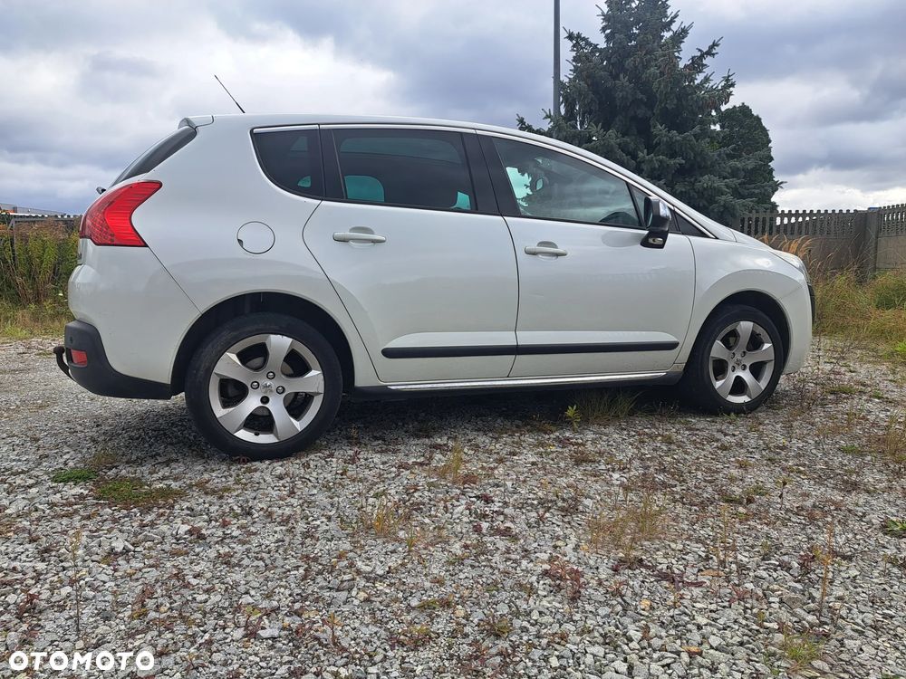 Peugeot 3008 1.6 HDi Premium - 3
