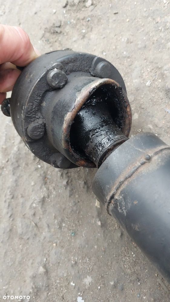 Wał napędowy BMW E39 2.8 sedan wieszak podpora - 4