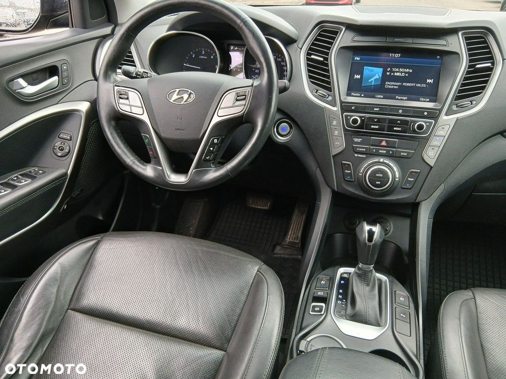 Hyundai Santa Fe - 24