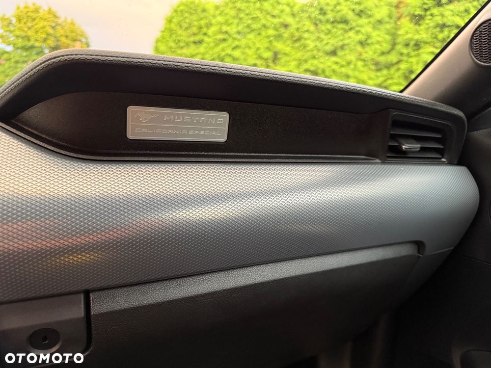 Ford Mustang 5.0 V8 GT - 21