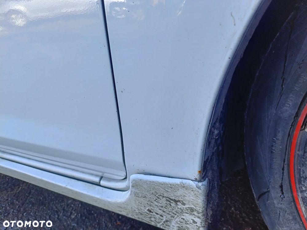 MAZDA 3 I BK 03-06 2005 r. SPORT błotnik prawy przód PP * - 2